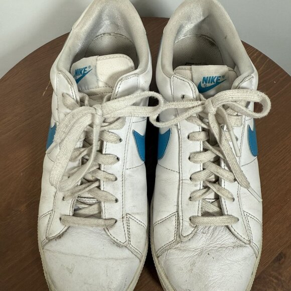 Rare Nike Tennis Sneakers - Picture 6 of 9